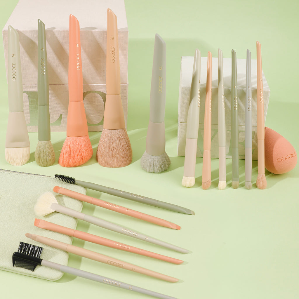 17-Piece Morandi Makeup Brush Set with Sponge, Makeup Bag & Brush Cleaning Box