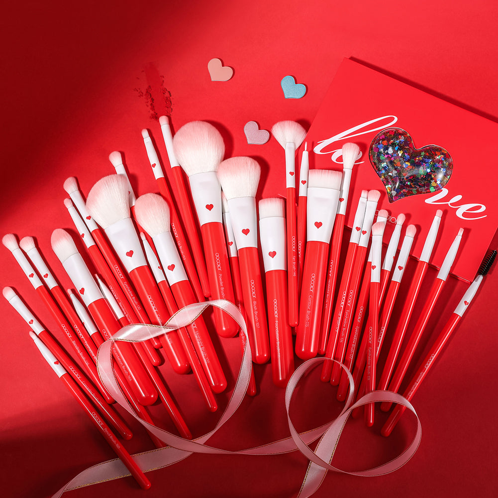 Docolor Cosmetics - Makeup brushes - Period Red 32pcs Professional Makeup Brushes Set - best makeup brushes professional makeup brushes synthetic hair makeup brush gift for makeup lovers