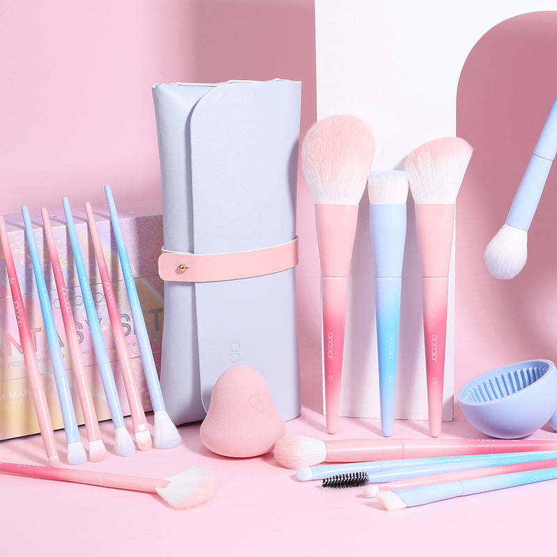 16pcs makeup brush set, face brushes&eye brushes. Whether you are a beginner or a makeup expert, it will be your best and perfect partner!