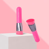 foundation brush red