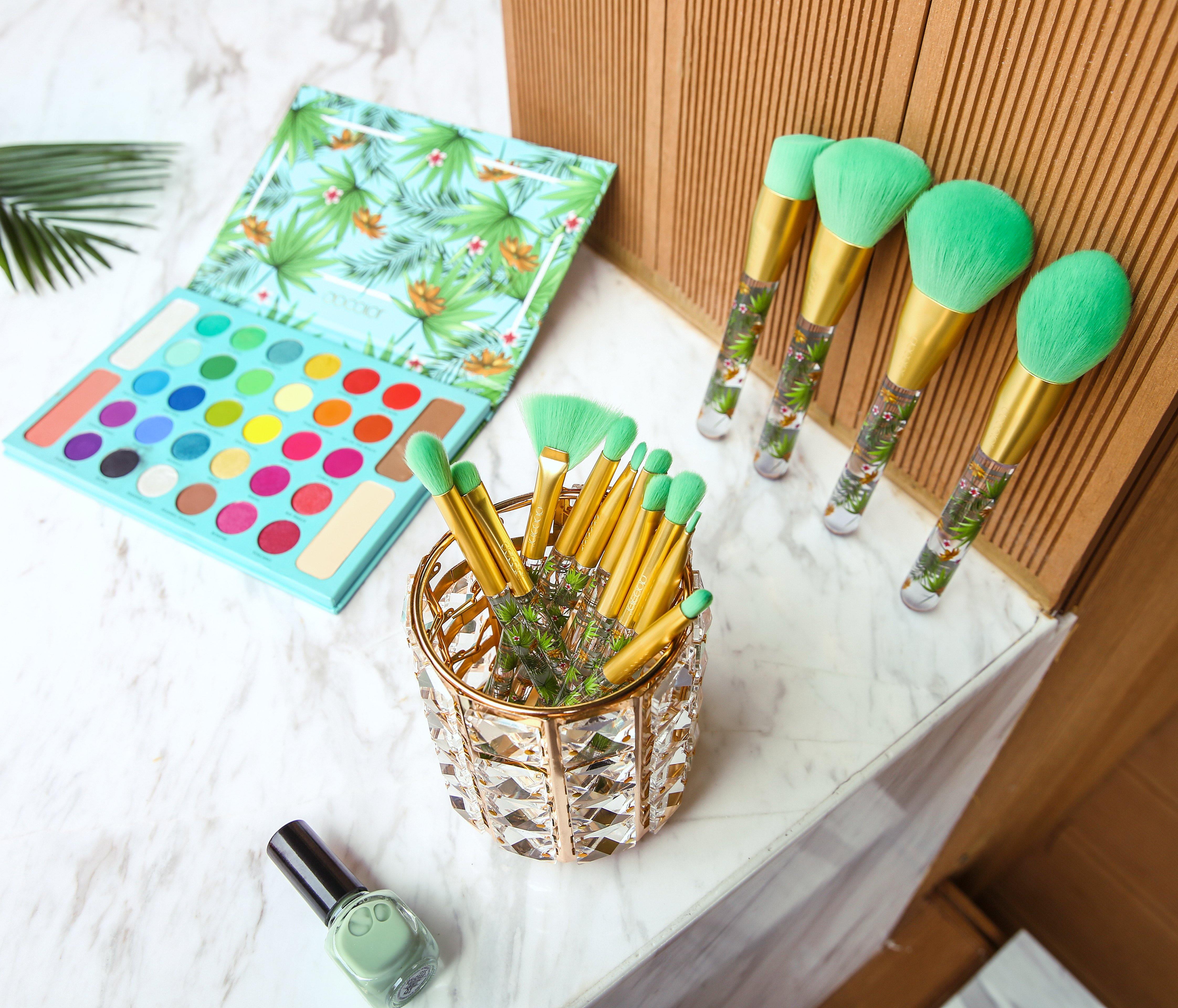 Docolor Makeup Brushes, 44 Gifts For Teens So Good, They Won't Want to  Return Them — All From